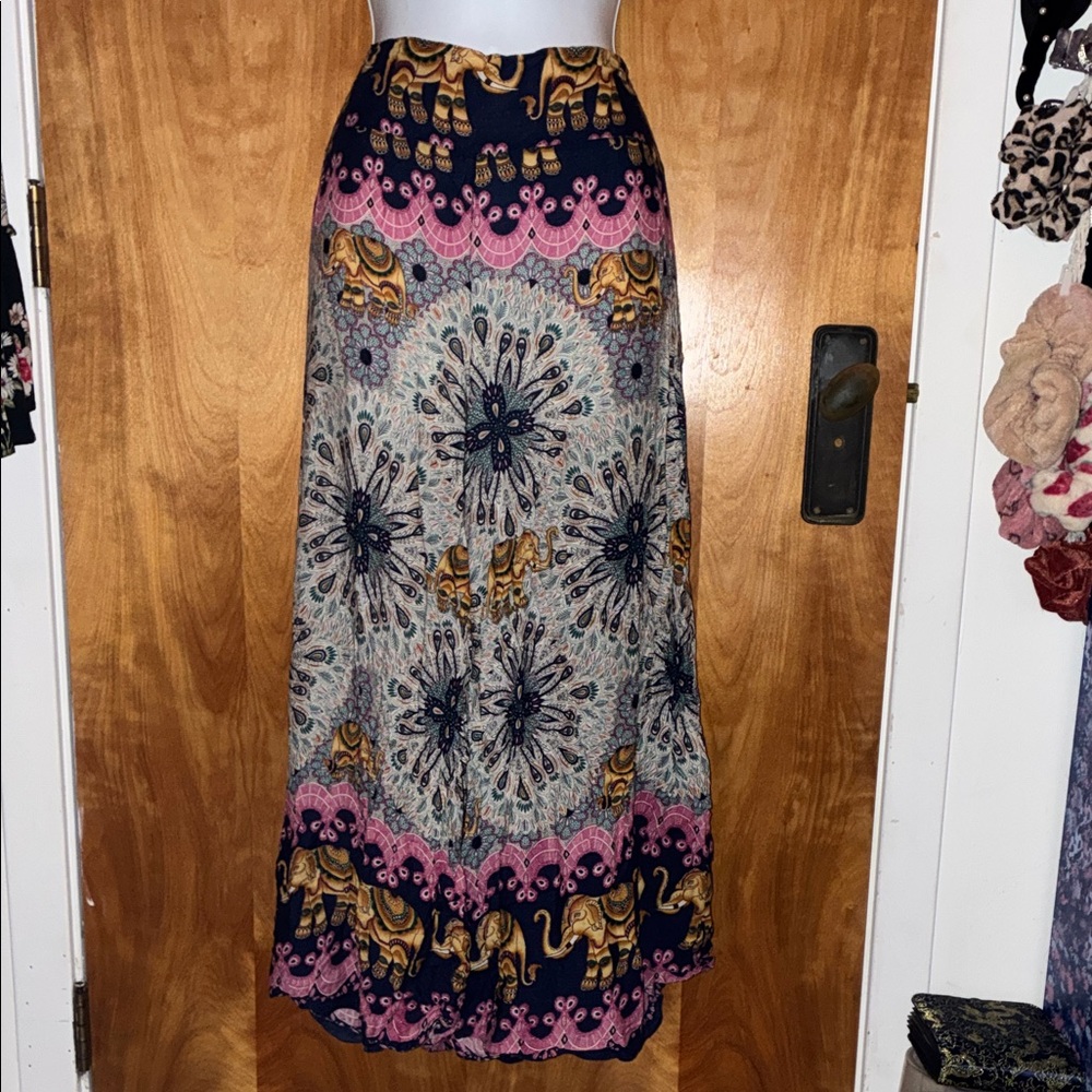Lanna Clothes Design Bohemian Palazzo Elephant & Mandala Cropped Pants - Size M